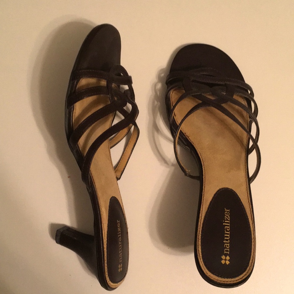 Naturalizer chocolate brown sandals.